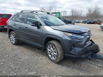  Salvage Toyota RAV4