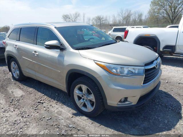  Salvage Toyota Highlander