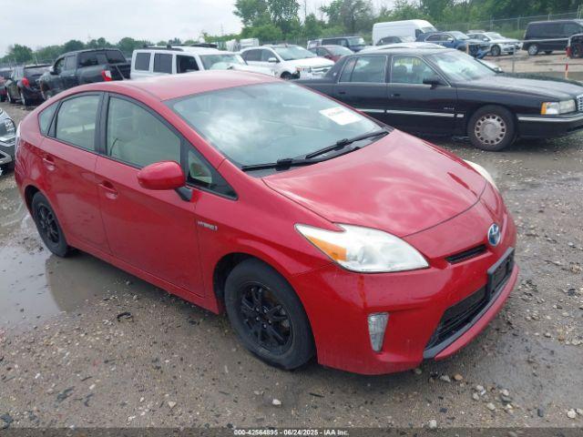  Salvage Toyota Prius