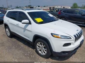  Salvage Jeep Cherokee