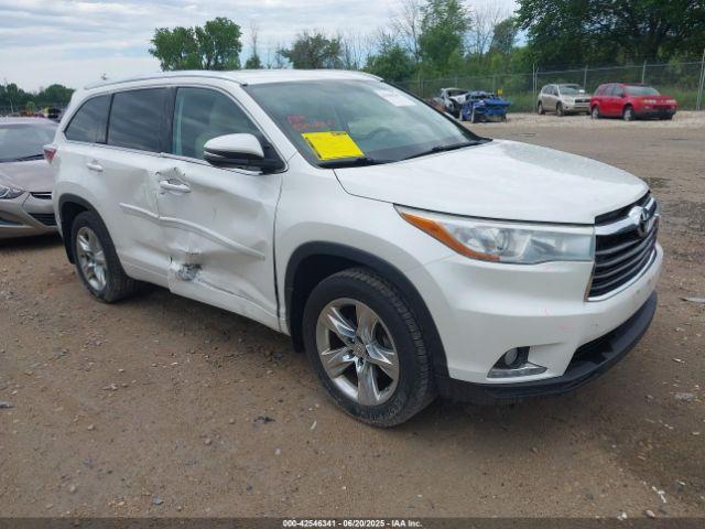  Salvage Toyota Highlander