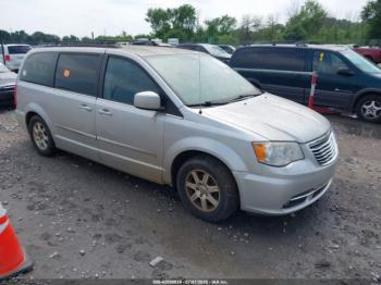  Salvage Chrysler Town & Country