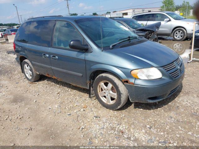  Salvage Dodge Caravan