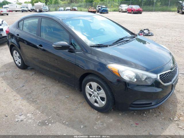  Salvage Kia Forte