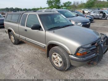  Salvage Chevrolet S-10