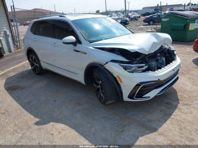  Salvage Volkswagen Tiguan