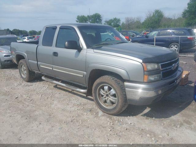  Salvage Chevrolet Silverado 1500