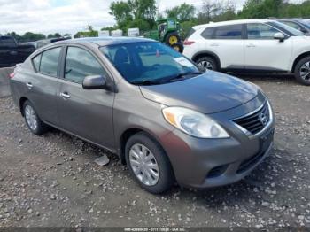  Salvage Nissan Versa