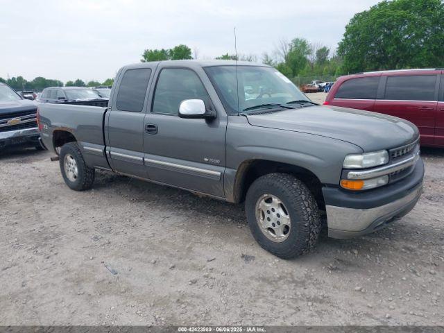  Salvage Chevrolet Silverado 1500