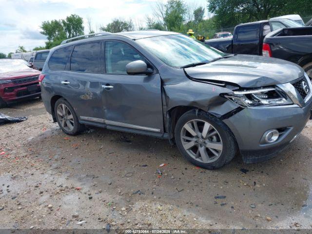  Salvage Nissan Pathfinder