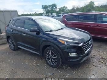  Salvage Hyundai TUCSON