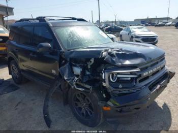  Salvage Ford Bronco