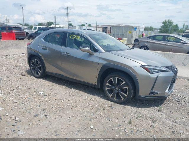  Salvage Lexus Ux