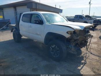  Salvage Toyota Tacoma