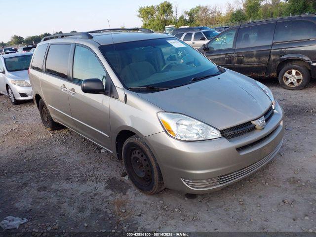  Salvage Toyota Sienna