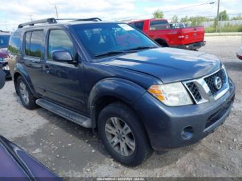  Salvage Nissan Pathfinder