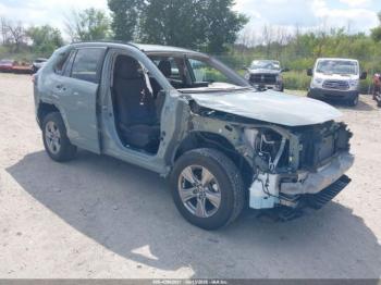  Salvage Toyota RAV4