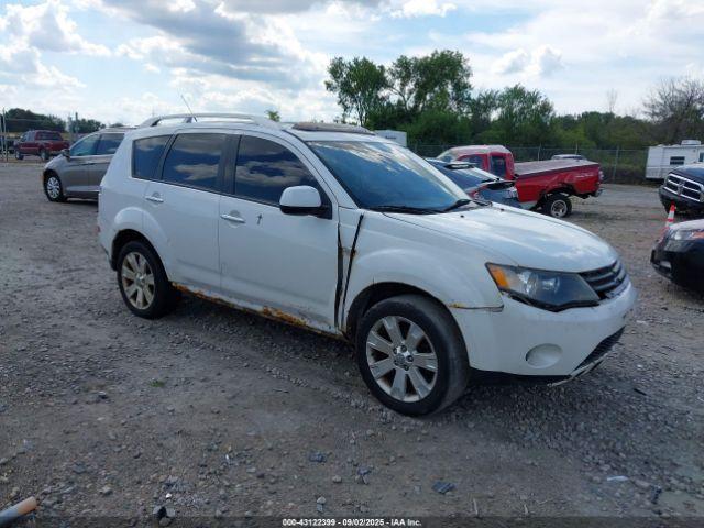  Salvage Mitsubishi Outlander