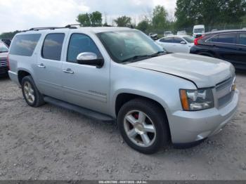  Salvage Chevrolet Suburban 1500