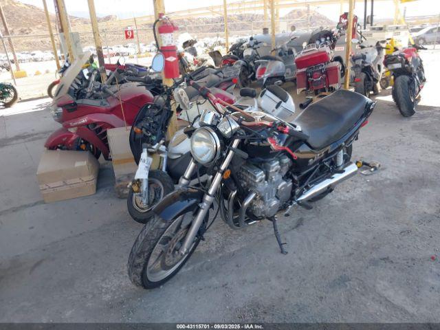  Salvage Honda Cb750