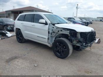  Salvage Jeep Grand Cherokee