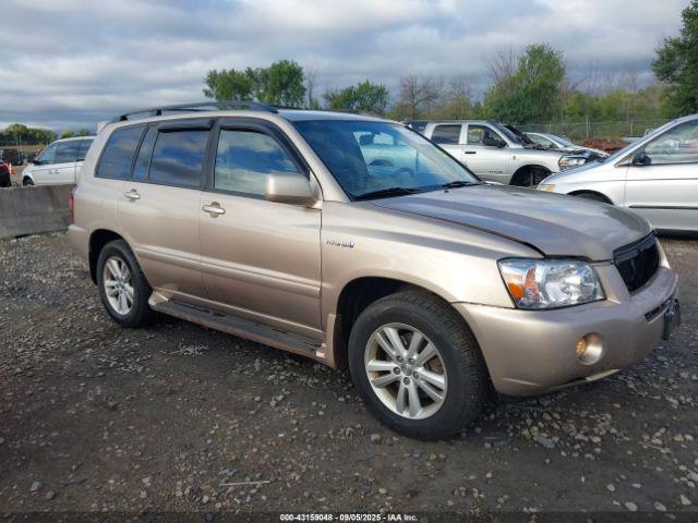  Salvage Toyota Highlander