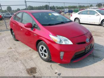  Salvage Toyota Prius