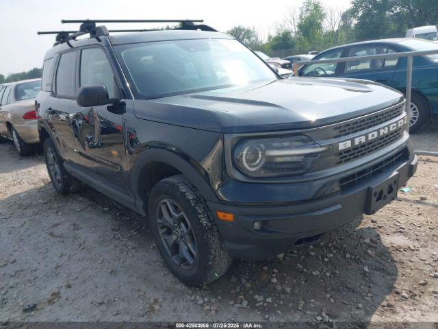  Salvage Ford Bronco