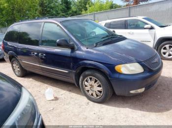  Salvage Chrysler Town & Country