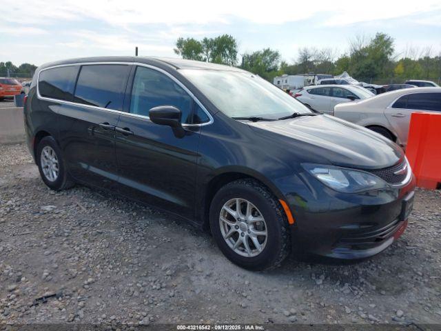  Salvage Chrysler Pacifica
