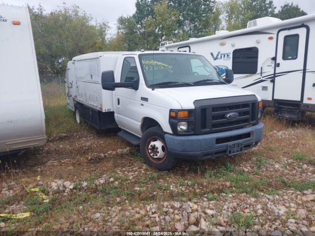  Salvage Ford E-450