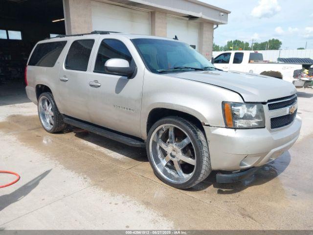  Salvage Chevrolet Suburban 1500