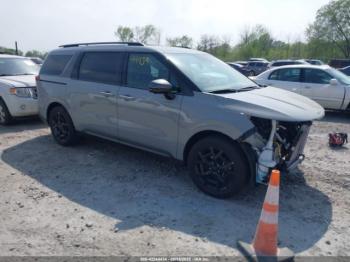  Salvage Kia Carnival
