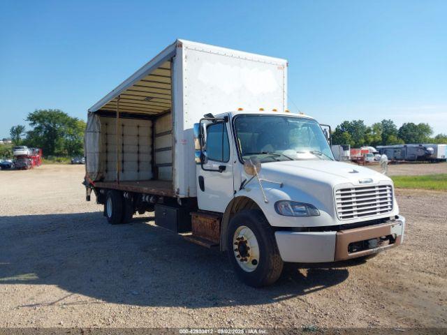  Salvage Freightliner M2 106