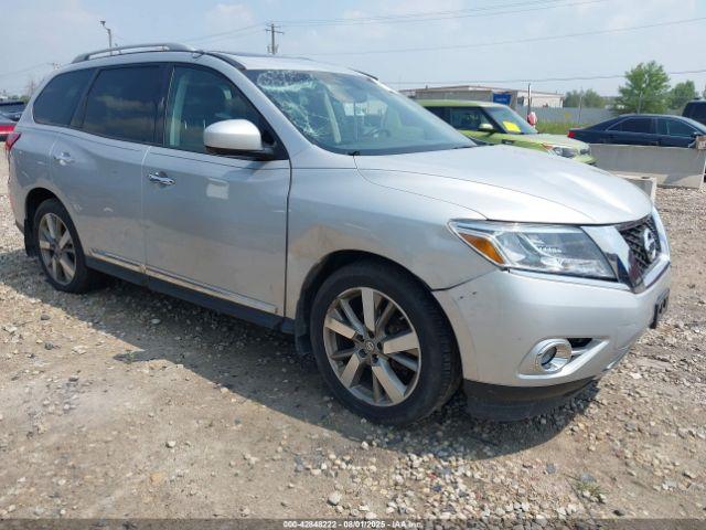  Salvage Nissan Pathfinder