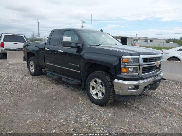  Salvage Chevrolet Silverado 1500