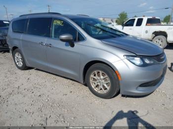  Salvage Chrysler Voyager