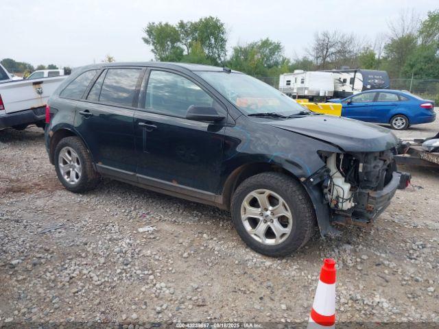  Salvage Ford Edge