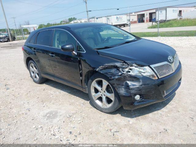  Salvage Toyota Venza