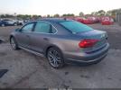 Volkswagen Passat 1.8t R-line Image 15
