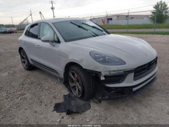  Salvage Porsche Macan