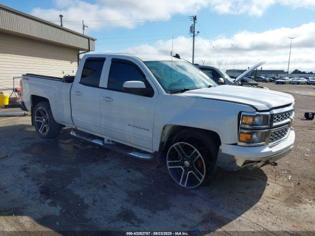  Salvage Chevrolet Silverado 1500