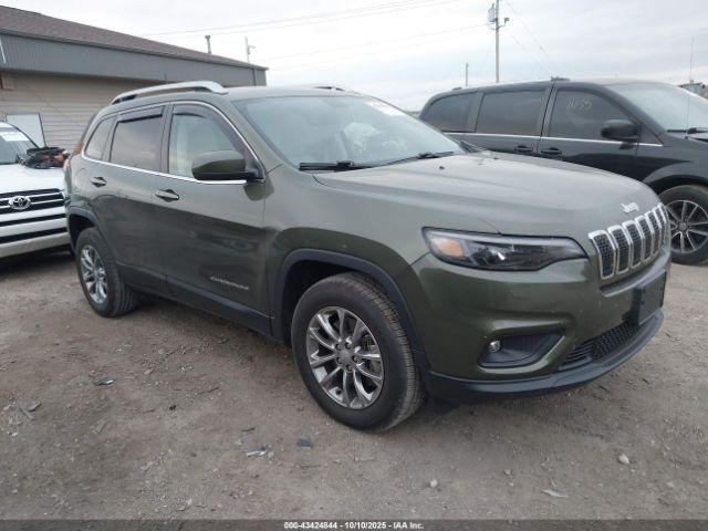  Salvage Jeep Cherokee