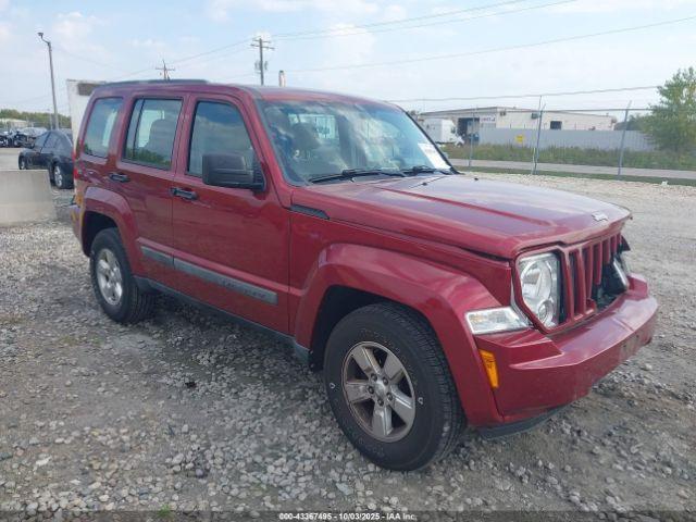  Salvage Jeep Liberty