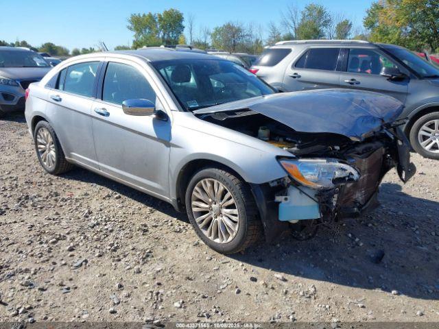  Salvage Chrysler 200
