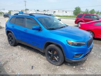  Salvage Jeep Cherokee