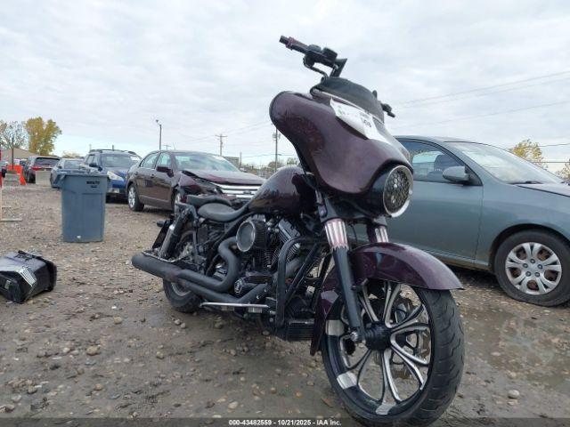  Salvage Harley-Davidson Flhx