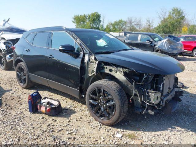  Salvage Chevrolet Blazer
