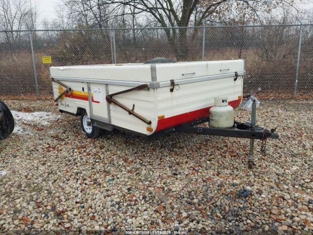  Salvage Sun Lite Pop Up Camper