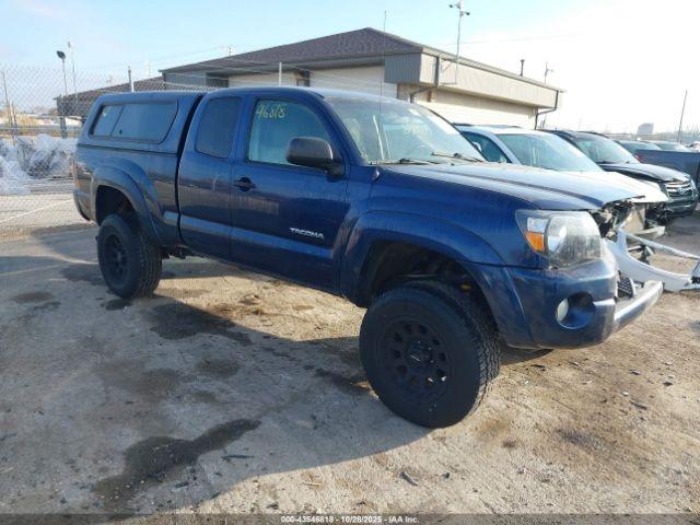  Salvage Toyota Tacoma